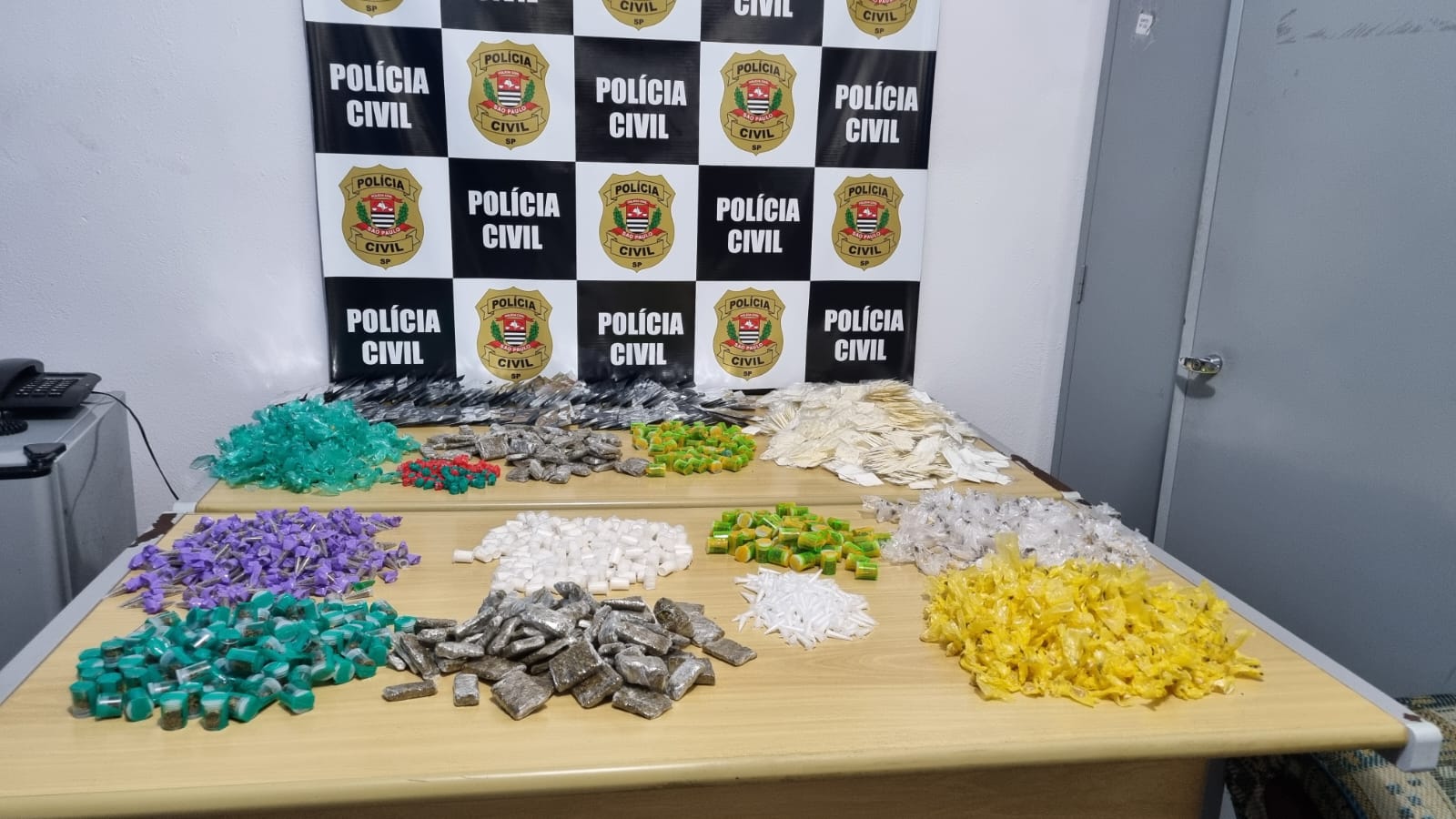 Polícia Civil e GCM de Embu-Guaçu Realizam a Maior Apreensão de Drogas do Ano!